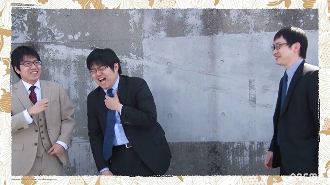 将棋ファンなら爆笑不可避 山崎隆之八段のNGテイク「何度見ても笑う」「最高じゃん」 2枚目