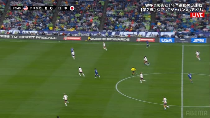 「めちゃくちゃ上手い！」なでしこ浜野まいか、“神トラップ”にファン驚愕「走りながらで凄い」ロングボールをビタ止め 5枚目