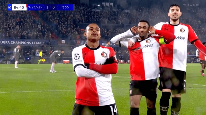 ミラン震撼の無双！“悪魔のウイング”がウォーカー制圧！「もう勘弁してくれ…」「天才か？」急加速ボール奪取→超ロングシュートの一部始終 2枚目