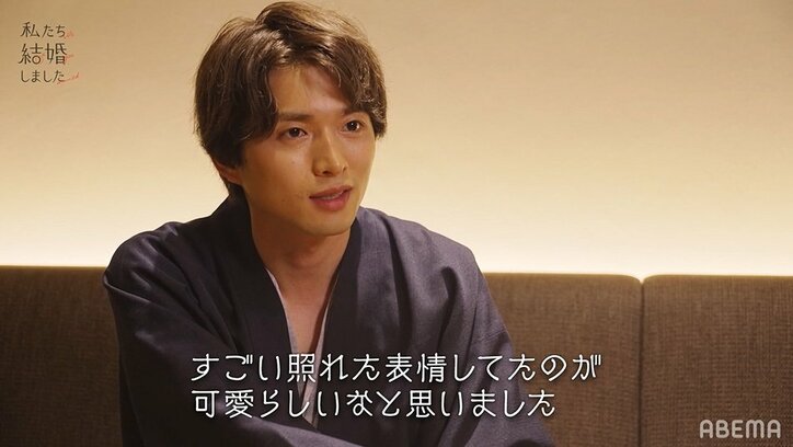 白洲迅&堀田茜、新婚初夜にベッドで両手を繋いで向かい合い…お互いの好きなところを告白『私たち結婚しました』第5話