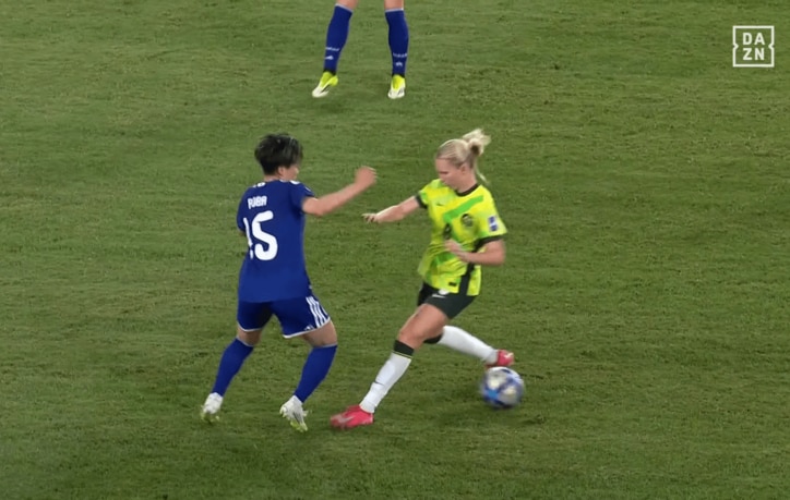 華麗な股抜きを見せたが…