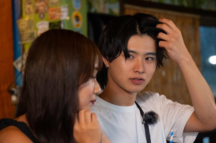 ギャル男、美人女子大生を抱きしめ「俺のことも見てほしい」誠実なアピールに拍手喝采『シャッフルアイランド Season3』#7