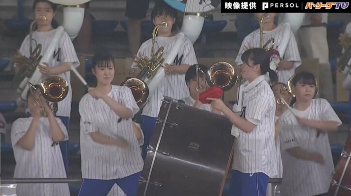 千葉ロッテに超強力援軍！甲子園の応援の数倍の「大爆音」 マリンの魔風も吹き飛ばす… 習志野高校吹奏楽部の“全力すぎる応援”が鳴り響いた瞬間
