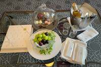 假屋崎省吾『帝国ホテルに泊まったら凄いおもてなしが‼️』