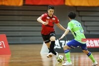 残り0.00秒で生まれたゴールに「いやーー！」解説絶叫 “ほぼ”ブザービーターが話題に 【ABEMA TIMES】