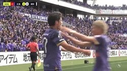 2024年Jリーグ初ゴールは“紫の大砲”大橋祐紀！爆速ダッシュでこぼれ球に詰めた瞬間。新スタ・エディオンピースウイング広島でリーグ戦初ゴール