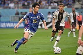 鎌田大地のW杯後移籍にローマ監督モウリーニョが関心　チーム離れたムヒタリアンの代役に