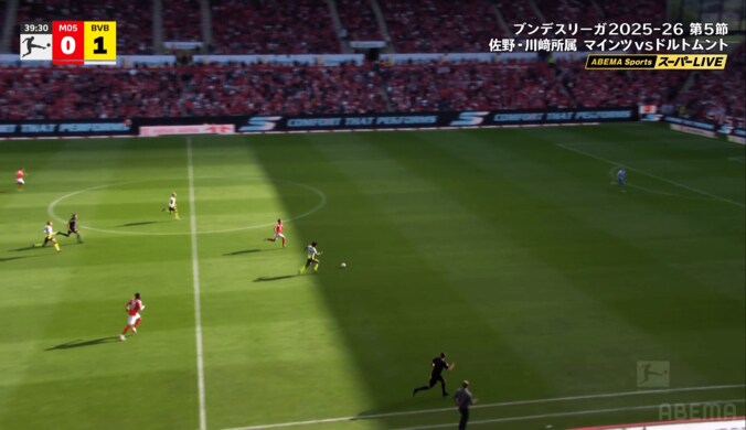 ありえない！ 佐野海舟に同情の声…「さすがに無理」「なんでボランチが最後の砦なの」まさかの数的不利→無慈悲な失点の一部始終 3枚目