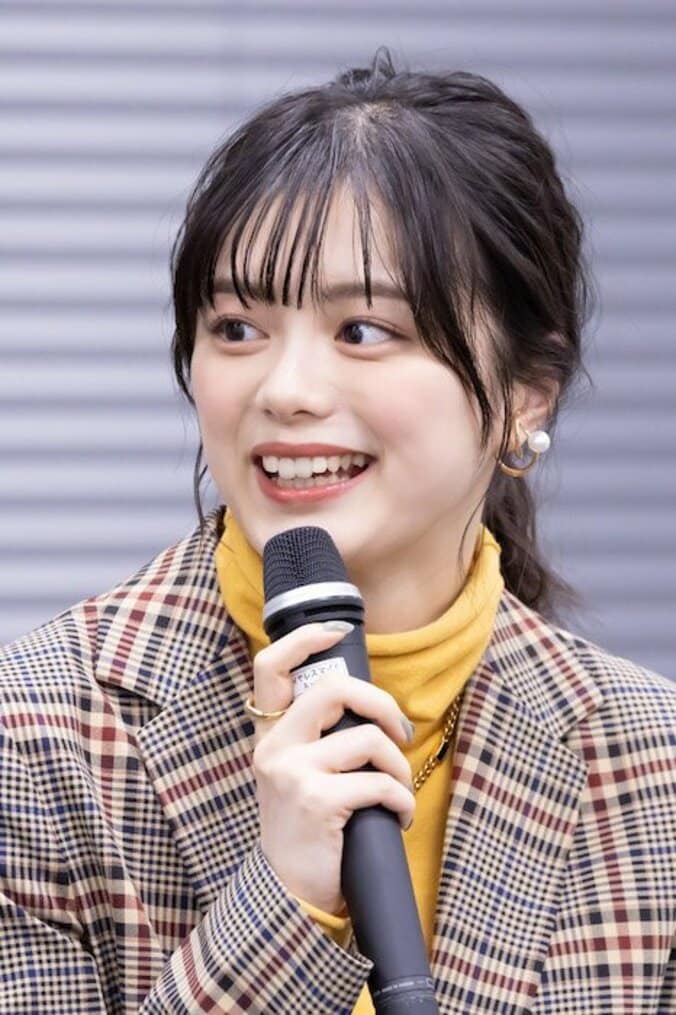 ミニスカにピアス…川津明日香、ヤンチャ気味な学生時代の校則違反は「いかに先生と仲良くなるか」で乗り切る 5枚目