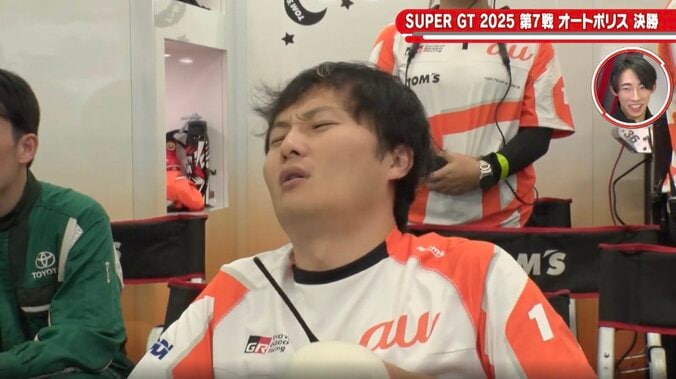 まさかのスープラ「同士が接触！」珠玉のバトルも“譲れない”…異例の同士討ちでガレージは緊迫 「勘弁して」ファンも悲鳴 4枚目