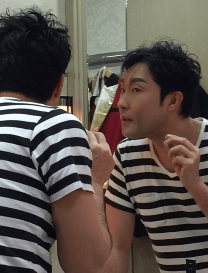 ものまねSMAPの楽屋に密着 「偽物やるのも大変」