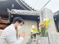  片岡愛之助、妻・藤原紀香と墓参りへ「お稽古で行けなかった」 