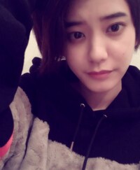 山崎紘菜、可愛い“ひみつ”を公開しファン反響「初知り！！！」