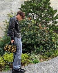 岩田剛典、私服ショットにファン絶賛「めちゃ格好いい」「ドキドキ止まりません」