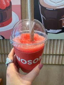元あいのりメンバー・桃、韓国のカフェで飲んだドリンクを絶賛「ほんっっっっと美味しかった」 
