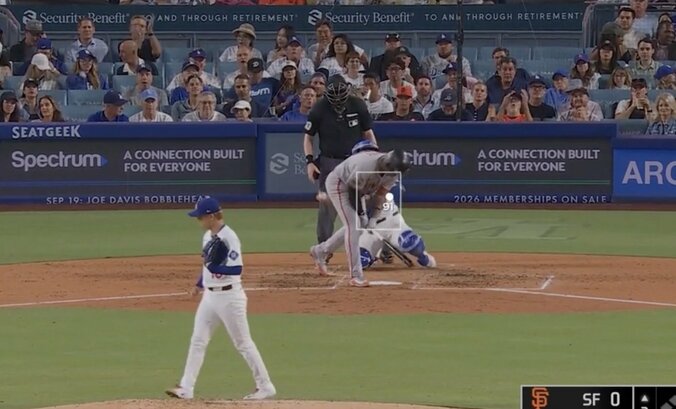 【写真・画像】球場騒然！ 大谷翔平、“爆速打球”で異変「秒で諦めた」「ドン引きだろ」相手投手の様子がおかしくなる「被弾確信やんｗ」　1枚目