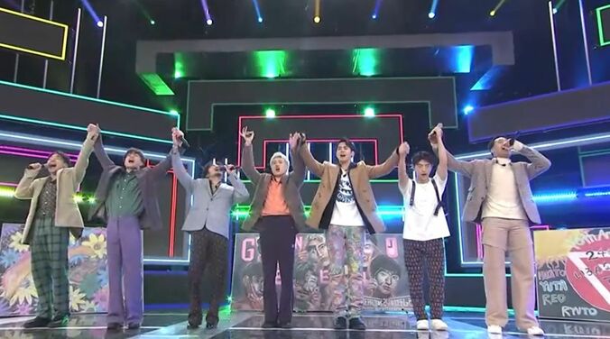 GENERATIONS、24時間テレビ“涙の完走”！サプライズでEXILE HIROからの手紙も「これからも多くの人を幸せにできるように」 8枚目