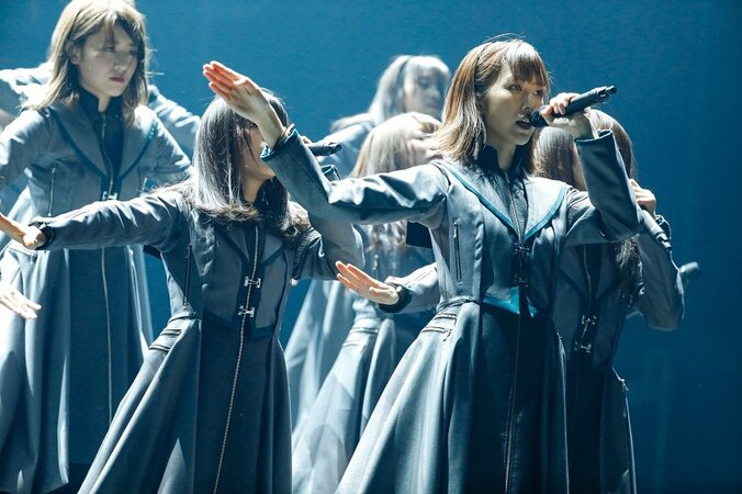平手友梨奈・志田愛佳が不在の欅坂46、全員で取り組んだ２周年ライブ 23枚目