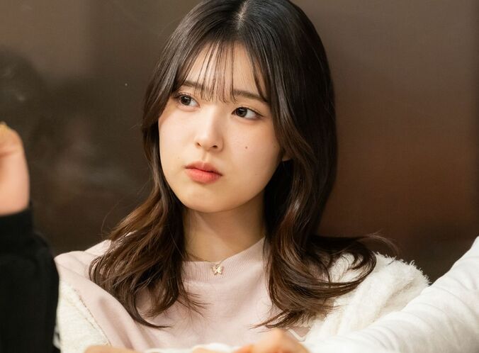 【写真・画像】モテすぎる弓道部の高3美女、アーチェリー姿が美しすぎて男子が呆然「かっこいい」「姿勢がさまになってる！」『今日好き』卒業編2025 in ソウル第2話　1枚目