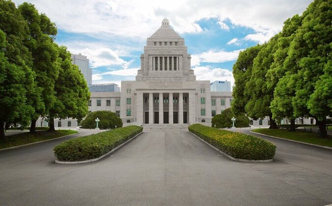 外国人労働者の子どもたちや日本人の若者たちへの対策を同時並行で進めよ 1枚目