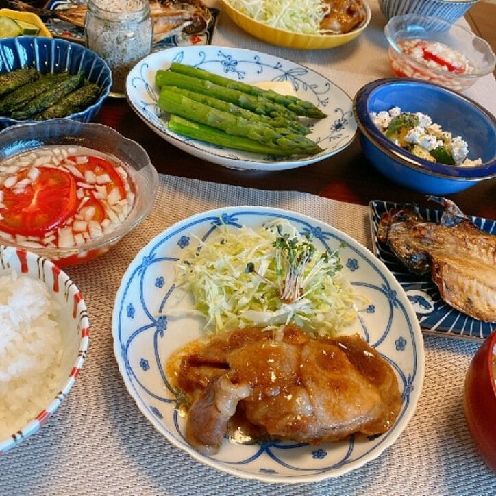 加護亜依 大好き な食材が並んだ家族の食卓 超旨そう 羨ましい の声 話題 Abema Times