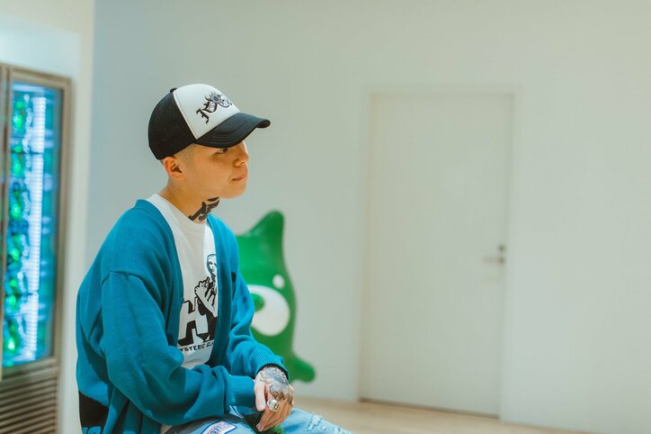 week dudus「50曲も収録したのは自分を知ってもらうために必要なことだった」超特大ボリュームアルバム発表の裏側