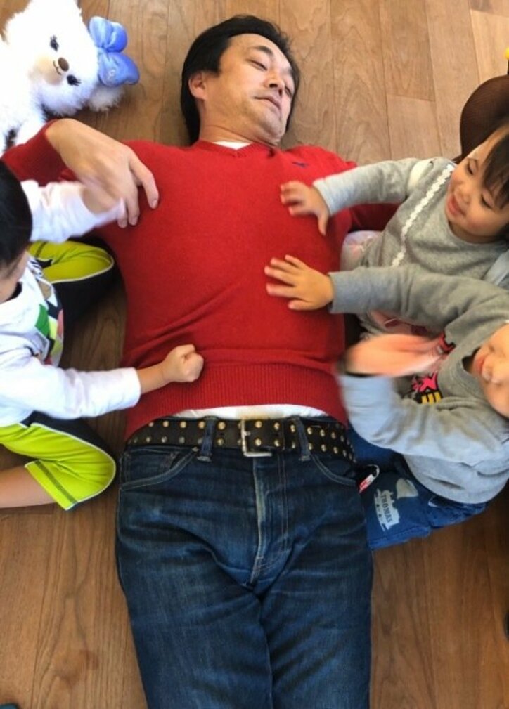 大渕愛子弁護士、“微笑ましい父子の光景”を公開「幸せそうな光景」「ほっこりします」の声