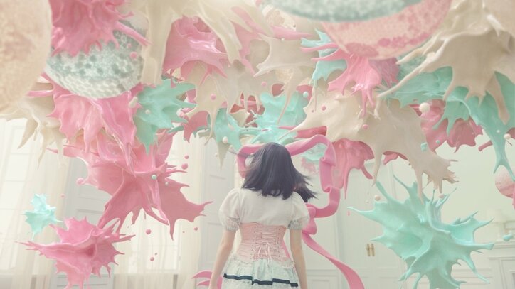 きゃりー、黒髪&ナチュラルメイクに大変身　シートマスクのCM出演