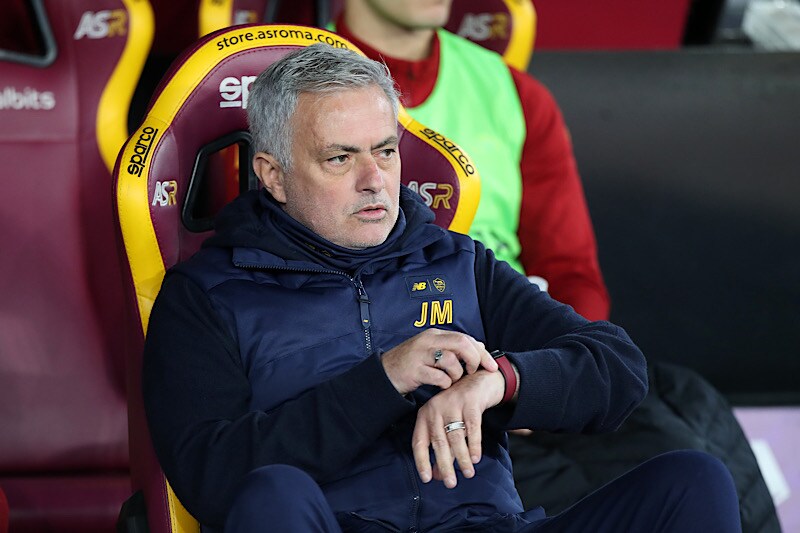 モウリーニョ監督、敵地『アノエタ』の“完璧な嵐”を恐れず「最終的にはピッチがものを言う」 サッカー ABEMA TIMES