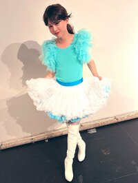 矢島愛弥『母のステージ衣装!!』