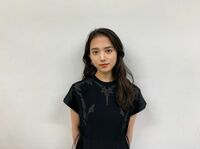 清原果耶、大人っぽい巻き髪ショットを披露「お美しい」「きゅんしました」と称賛の声