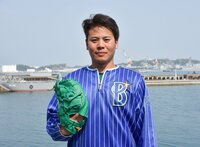 横浜DeNA浜口、復帰目安は「5月初めの連戦」 ラッキーカラー「緑のグローブ」で1軍マウンドへ