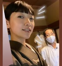 「一段とお美しい……！」「素敵です」安藤サクラ、着物に身を包み微笑む姿に称賛の声