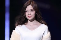 乃木坂46・白石麻衣、インスタグラム開設　キュートなメガネ姿にファン悶絶「人間国宝であり女神」