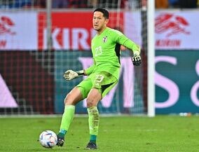 「猫のような反射神経で日本を救った」PK阻止など好守連発の守護神シュミットに対戦国メディアも脱帽！「この試合の主役だ」