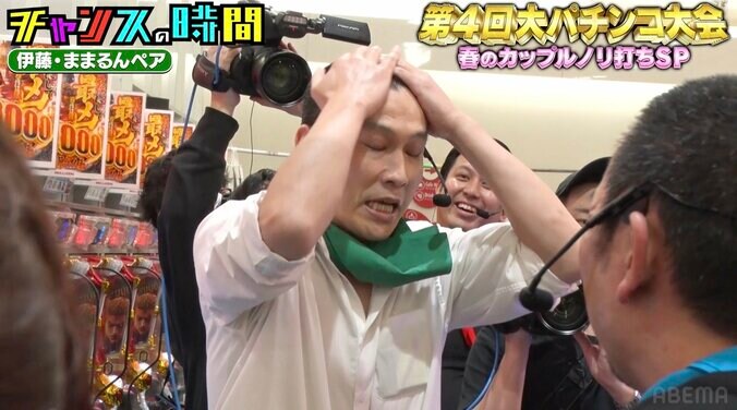 【写真・画像】人気芸人、パチンコ大会中に突然坊主頭に…「厄落としました」　3枚目