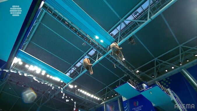 【映像】完璧シンクロ＆直角入水の瞬間