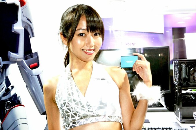 あなたの好みは誰？TGS2018が開幕　美人コンパニオン・おすすめショット 12枚目