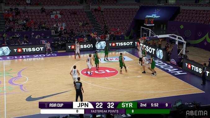 リング破壊！？ 日本代表主将の“爆裂スラムダンク”が衝撃級「めっちゃ揺れてた」「豪快」ホーキンソンがボードをグラグラさせた瞬間 3枚目