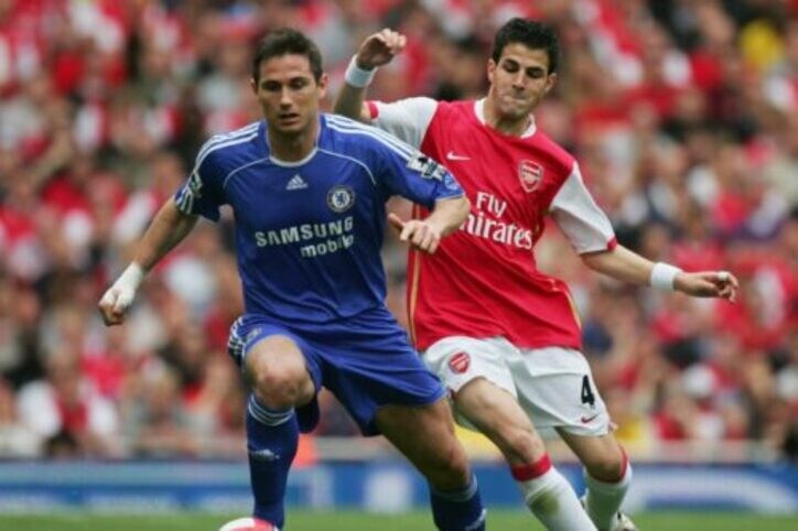 （左）フランク・ランパードと（右）セスク・ファブレガス