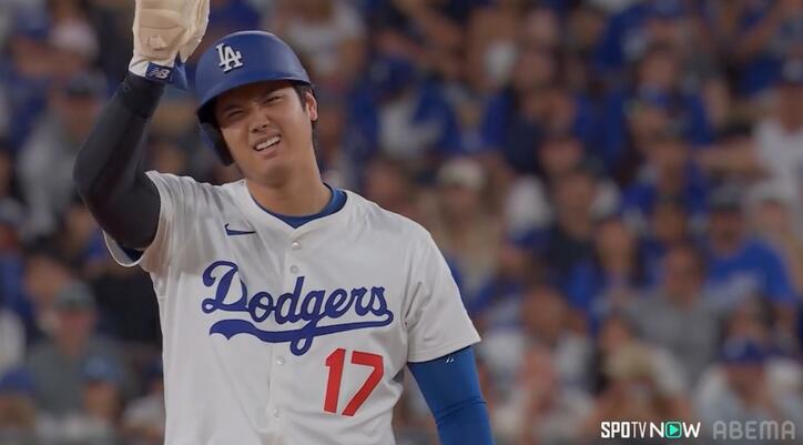 【写真・画像】大谷翔平が“もぐもぐ”セレブレーション！同僚フリーマンのツーベースで見せたリアクション　1枚目