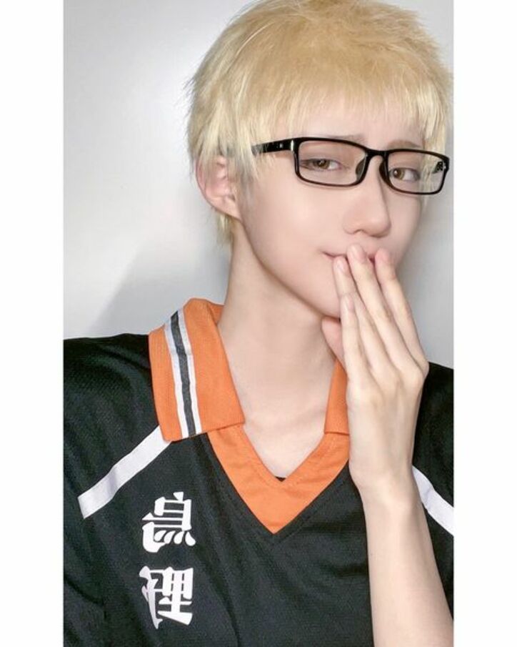 コスプレイヤー 伝染タルキ ハイキュー 黒尾鉄朗の誕生日コスに感嘆の声続々 ニュース Abema Times