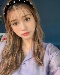 「今日も今日とて可愛い」「宇宙一可愛杉」生見愛瑠、“甘めるる”なオフショットにファン絶賛