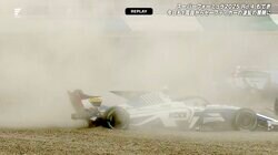 サーキット騒然！日本最速レースで多重アクシデント “1周目から”セーフティカー出動、激しい接触で大波乱