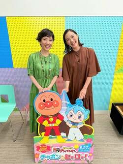  戸田恵子、久しぶりに会った蒼井優との2ショットを公開「すっかりママ！！」 