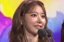 LE SSERAFIM・サクラ「今年は恩返しできるような一年に」ベストグループ賞とゴールデンディスク人気賞を受賞し日本語でスピーチ
