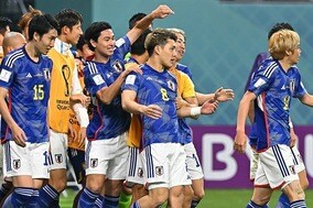 ドイツ撃破の森保ジャパンに祝福のメッセージが続々！カズや本田圭佑らの声に長友佑都、堂安律らの反応は？