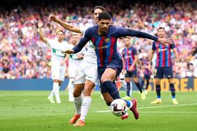 ウルグアイとバルセロナに朗報　守備のアラウホがW杯メンバー入りで本大会での復帰も