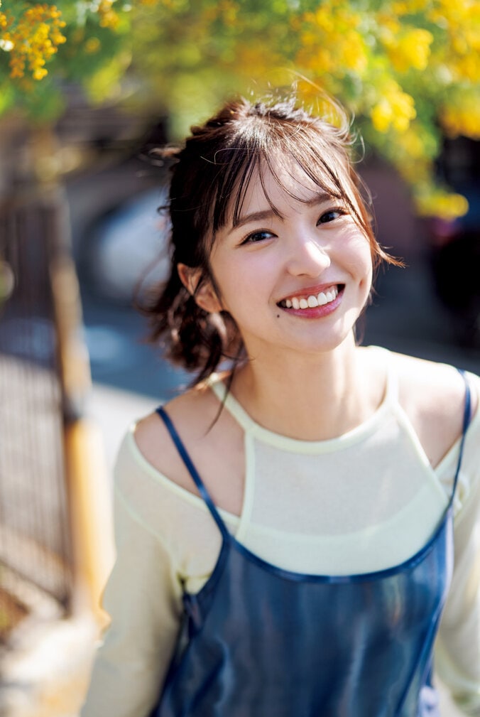 センターグラビア：谷口彩菜