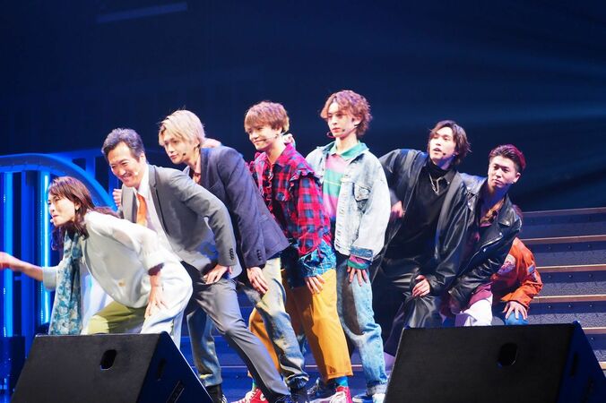 歌、ダンス、出し物でFANTASTIC 6が見せた新しい顔『BACK TO THE MEMORIES』ゲネプロレポート 4枚目